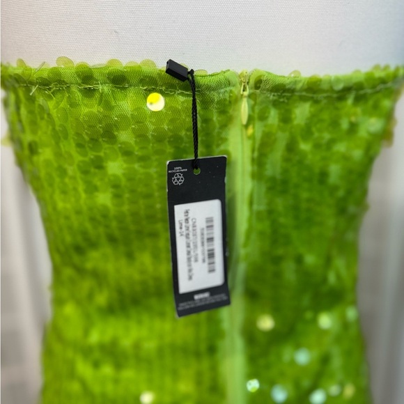 PrettyLittleThing Strapless Sequin Mini Dress Line Green Bustier | NWT | Size 10 - Picture 4 of 5